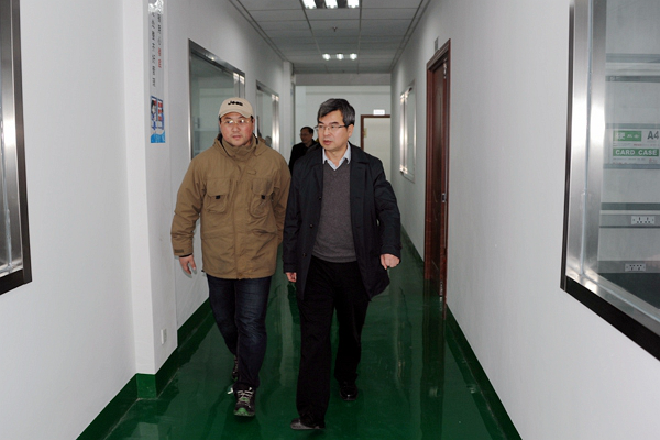 區(qū)委書記、區(qū)人大常委會主任徐克儉蒞臨公司調(diào)研項目建設(shè)進展情況